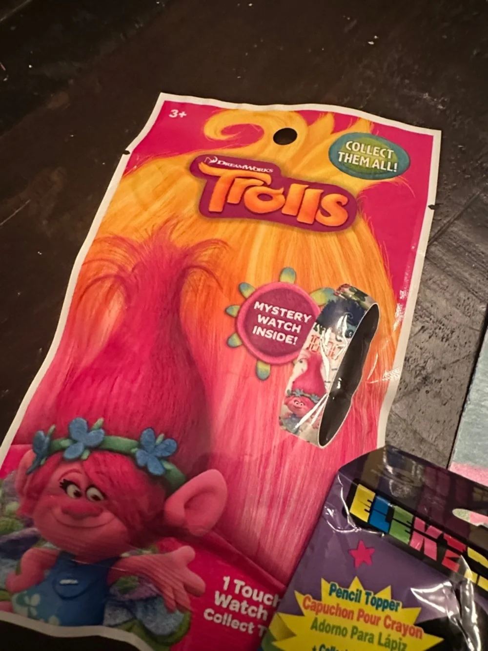 Trolls Pink Poppy Figure & Collectible Pack Bundle